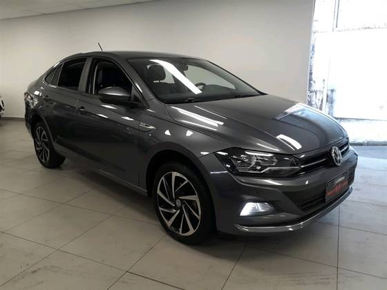 VOLKSWAGEN VIRTUS 1.0 200 TSI HIGHLINE AUTOMÁTICO VOLKSWAGEN VIRTUS 1.0 200 TSI HIGHLINE AUTOMÁTICO